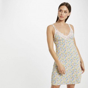 Нощница SARAH Нощница SARAH